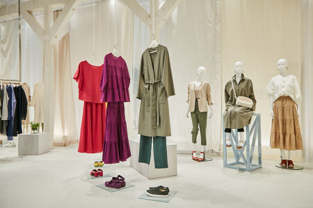 東京直擊 虛擬科技魔鏡幫你試衣 線上結單 Gu全球首家高科技概念店特色一覽 Marie Claire 美麗佳人