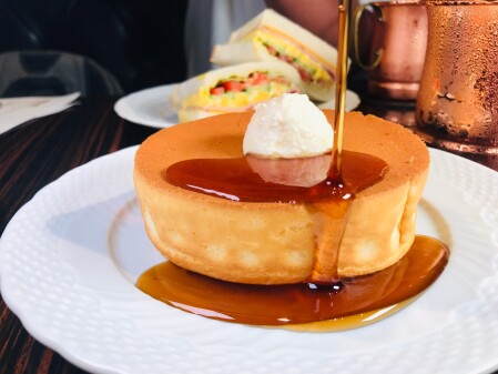 日本必吃喫茶店 星乃珈琲店 登台 推出兩款限定口味季節鮮果舒芙蕾熱蛋糕 鮮果咖啡 Marie Claire 美麗佳人