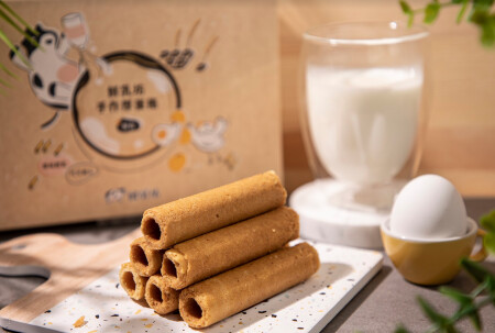 鮮乳坊 推出中秋 手作厚蛋捲禮盒 優質鮮乳打造高品質奶香 還有苦甜巧克力口味 Marie Claire 美麗佳人