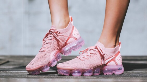 棉花糖般的裸粉色太美!NIKE AIR VAPORMAX夢幻新色跑鞋 台灣這裡買得到