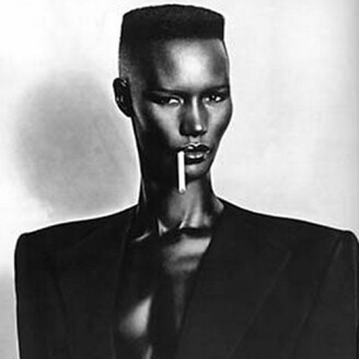 傳奇歌姬 Grace Jones 回憶錄《I’ll Never Write My Memoirs》,即將面世!