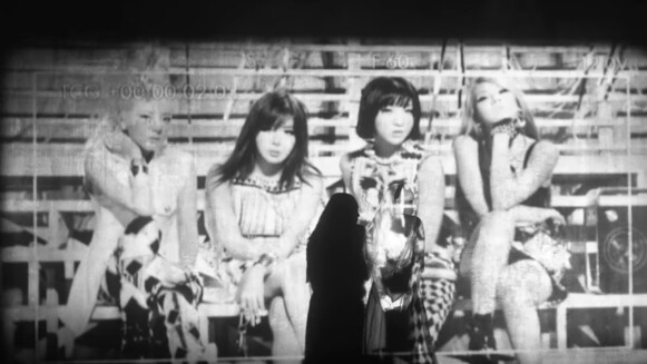 「直到我們再次相遇的那天,再見。」陪伴我們7年的時光,2NE1催淚告別作〈Goodbye〉