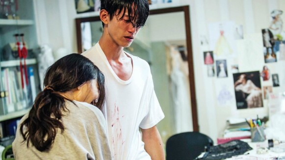 暴瘦、失控突破尺度極限!吳慷仁全裸演出新片《白蟻:慾望謎網 White Ant 》