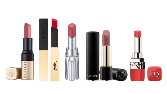 霧到極致卻不會顯乾!Bobbi Brown、YSL、蘭蔻、Dior、Jill Stuart等5款秋冬專櫃「霧面口紅」盤點(含主打色推薦)