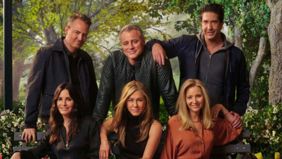 《六人行Friends:重聚》首支預告來了!原班人馬睽違17年溫馨合體,貝克漢、BTS防彈少年團將驚喜客串