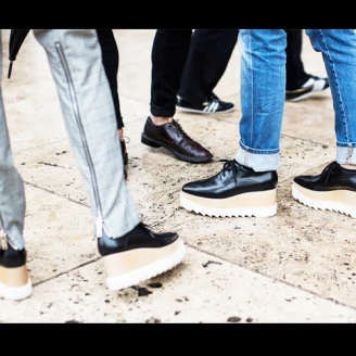 【街拍速報】腿細腳長比例好！10款厚底牛津鞋穿搭教學