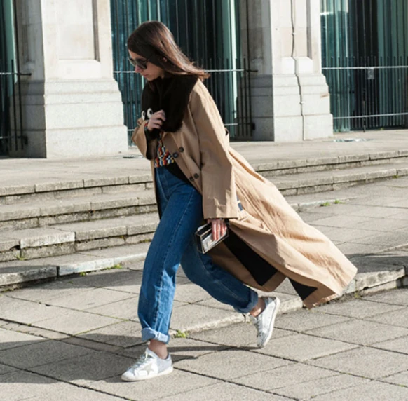 【街拍速報】白球鞋穿搭升級版! 倫敦潮人4招教你怎麼穿