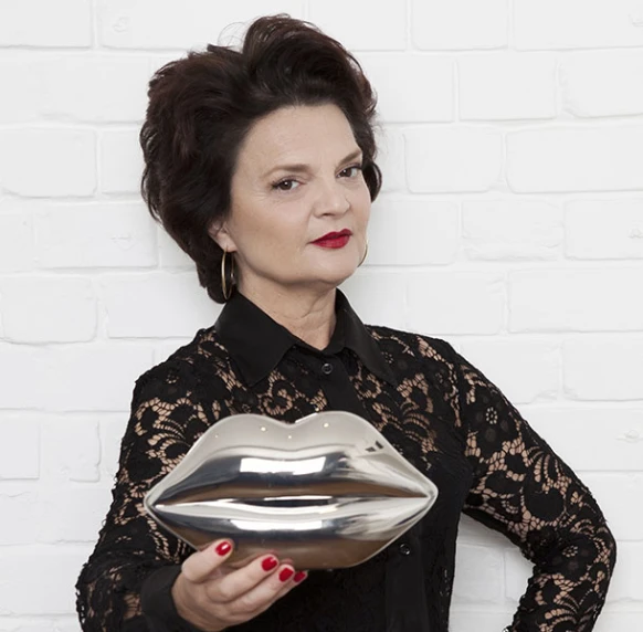 魅惑紅唇來襲！Lulu Guinness正式在台開設第一家專門店！