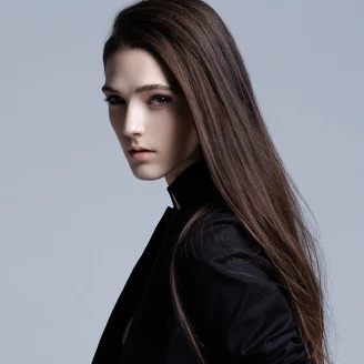 時尚與質感兼具，新銳設計師品牌—VACAE 