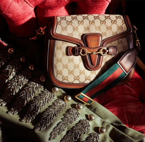 背上Lady Web包 一起進入Gucci和瑞典女聲Lykke Li聯手打造的幻夢之旅