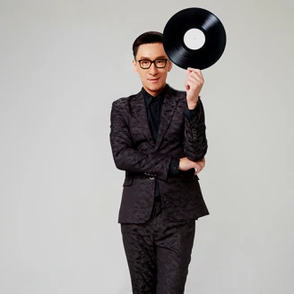 【當週注目】《黑膠男孩》—黃士偉One Man Show