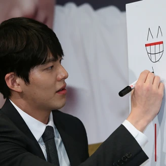 超帥歐霸金宇彬抵台，帥氣裝扮電暈妳的心 ！