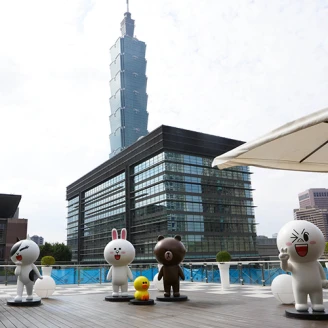 全台獨家！微風松高Trine&amp;Zen打造LINE玩偶咖啡廳