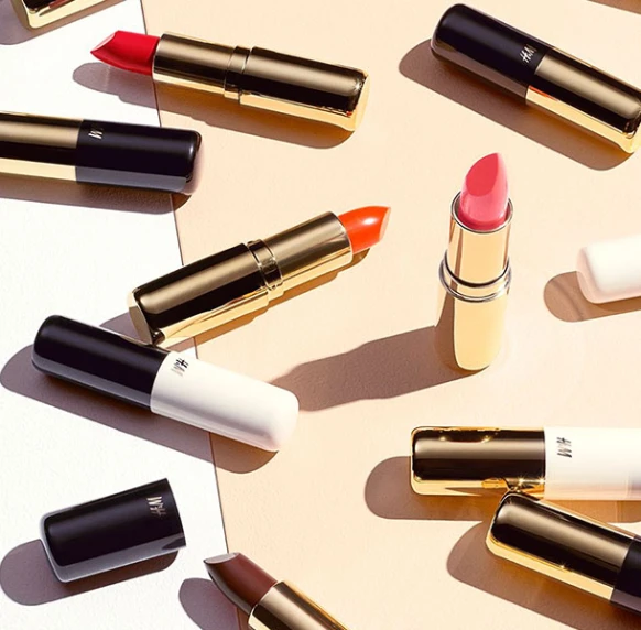 H&amp;M來勢洶洶！宣布推出彩妝線＋全球最大旗艦店倒數一週開幕