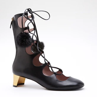 Gucci 2015秋冬系列：「當代精神 - 來自於脫離當下思維」