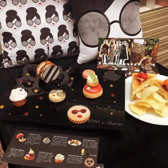 捨不得咬下去！超Q時尚下午茶Alice + Olivia by Stacey Bendet X Sweet Tea聯名限定開賣