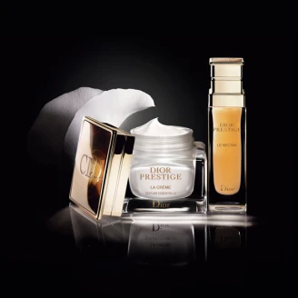 修復肌膚微發炎，新一代迪奧精萃再生花蜜 賦予肌膚青春生命力！