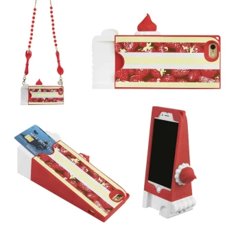 少女心來著！Candies® 立體蛋糕手機套捧在手上好療癒