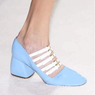 懶人時尚更進階！入秋決勝鞋款關鍵字：矮跟鞋