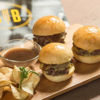 連布裘夫婦都崇尚的Superfood風潮！GB鮮釀餐廳推15道新菜