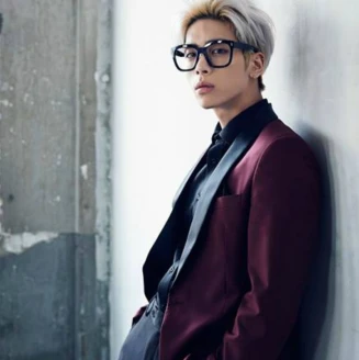 深入歐巴的內心世界!SHINee鐘鉉將推出首本小說