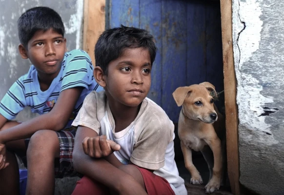兩位小男孩初嘗苦澀酸甜，只因為想吃一塊披薩！