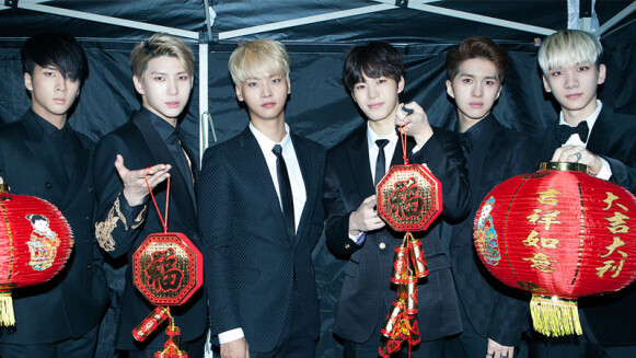 韓國男團VIXX 秀中文展誠意 向台灣粉絲拜年