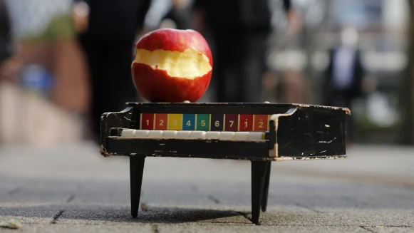 「謝謝你...我自己」女人心事讓MIU MIU說給你聽