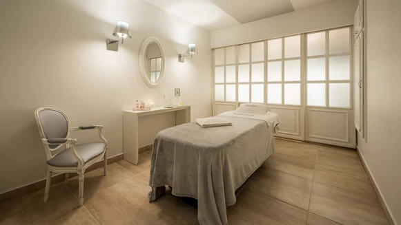 置身巴黎！來一趟極致奢華護膚之旅寵愛自己