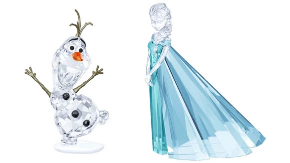 Elsa、雪寶好想帶回家！施華洛世奇打造冰雪奇緣水晶雕像