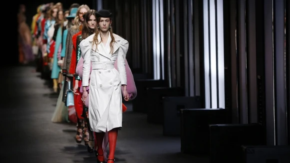 【米蘭時裝週】文藝復興大戰街頭潮流！Gucci秋冬大秀詭譎氣息瀰漫