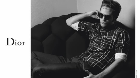 首度啟用好萊塢男演員擔任形象！羅伯派汀森帥氣詮釋Dior Homme