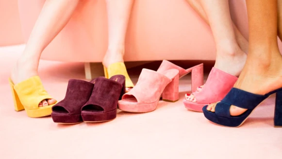 Mansur Gavriel春夏鞋履在NET-A-PORTER 頗特女士獨家販售！