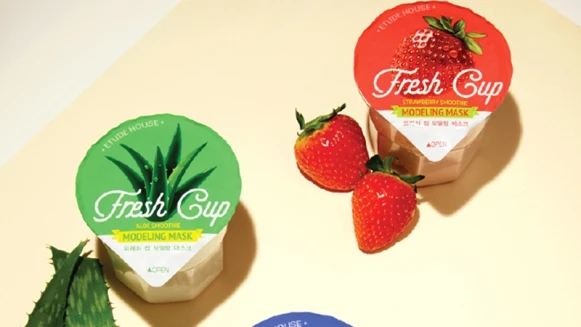 想要Q彈肌膚，到ETUDE HOUSE點一杯鮮果杯就對了！