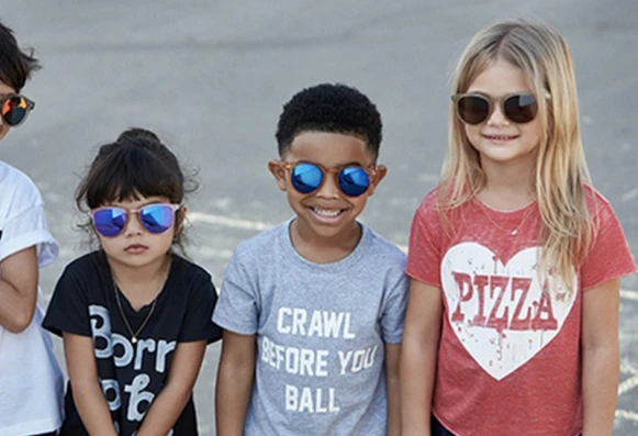 REVOLVE MINI，裝扮時尚萌寶貝的潮流基地!!