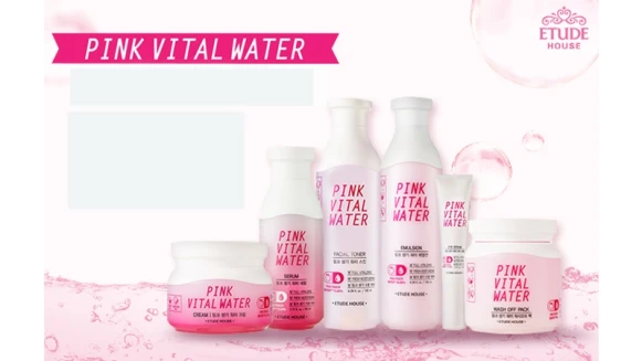 補充肌膚保濕用「喝」的！粉紅蜜桃新口味登場～