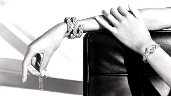 用菱格紋裝飾你的優雅！Signature de CHANEL頂級珠寶系列