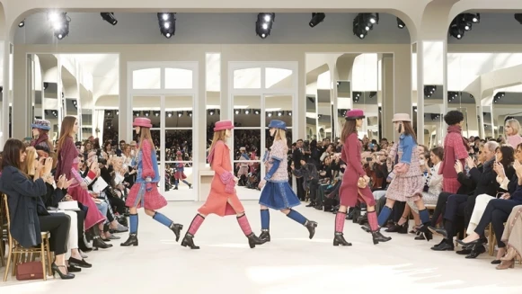 【2016秋冬搶先看】沒有大排場一樣經典！ Chanel將焦點拉回設計本身