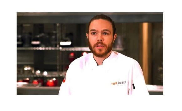 25 歲年輕大廚：我要改善廚師工作條件！