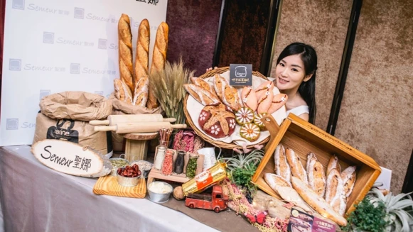 世界級麵包的好滋味！在Semeur聖娜也吃的到~