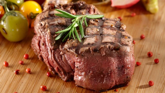 牛排愛好者別錯過！The Mezz誠徵美食達人免費享10盎司牛排