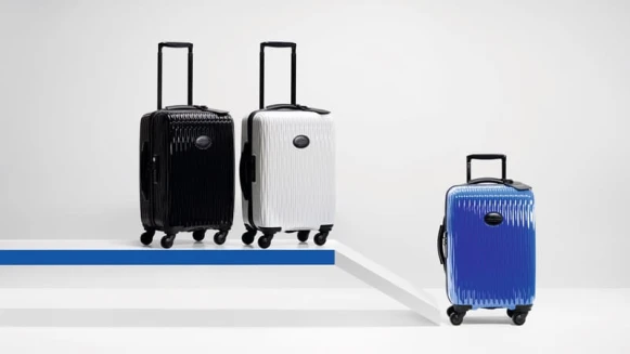 靛藍 x 金屬太空灰！Longchamp羽量硬殼行李箱推出時尚新色