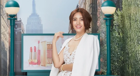 雅詩蘭黛MY COVER活動，原汁原味變身紐約時髦女！