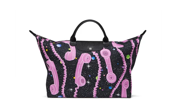 來自奇幻太空的長途電話！Longchamp x Jeremy Scott聯名新包款曝光