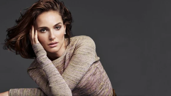 【女神最愛】娜塔莉波曼上紅毯之外，究竟怎麼保養跟化妝呢?