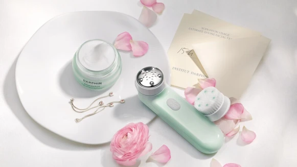 DARPHIN教你養出史上最澎潤的水嫩肌！