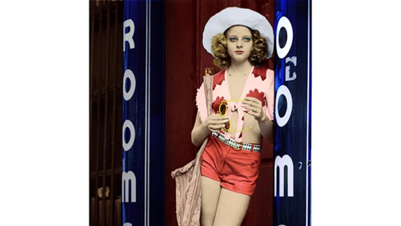 快來偷師電影女主角的降溫祕訣 炎炎夏日再也不是時尚殺手