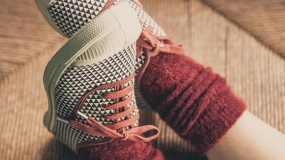 沁涼一夏！BENSIMON的7雙水藍系鞋款推薦