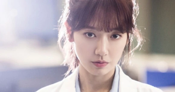 【郝慧川陪你看劇劇】 朴信惠嫁給我！讓人心肝怦怦跳、淚腺嘩啦啦的韓劇《Doctors》