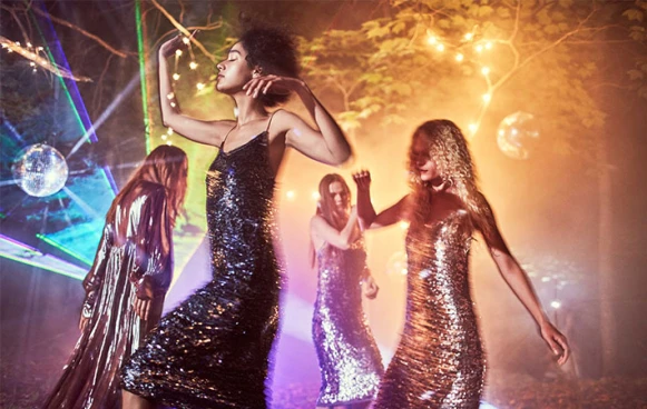 目眩神迷！進入ZARA的秋冬迷幻派對一起搖擺